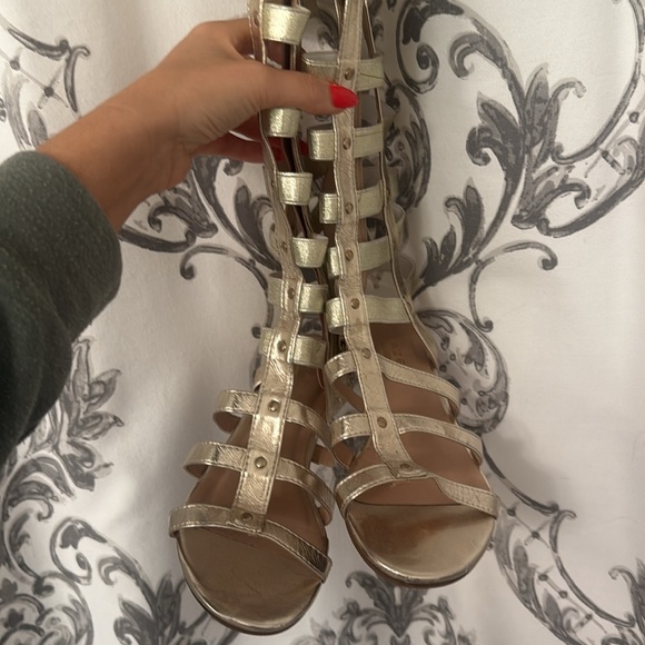Gold, gladiator sandals - Picture 3 of 3